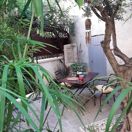 Bed and Breakfast Alheuredusud Violes Экстерьер фото