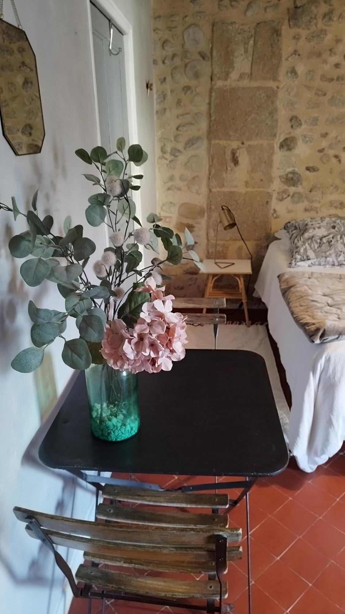 Bed and Breakfast Alheuredusud Violes Экстерьер фото