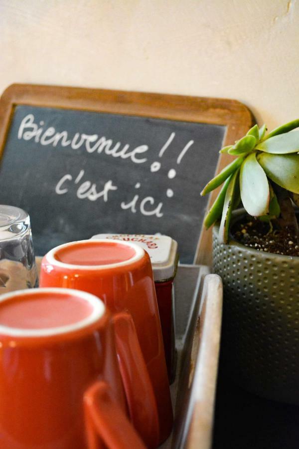 Bed and Breakfast Alheuredusud Violes Экстерьер фото